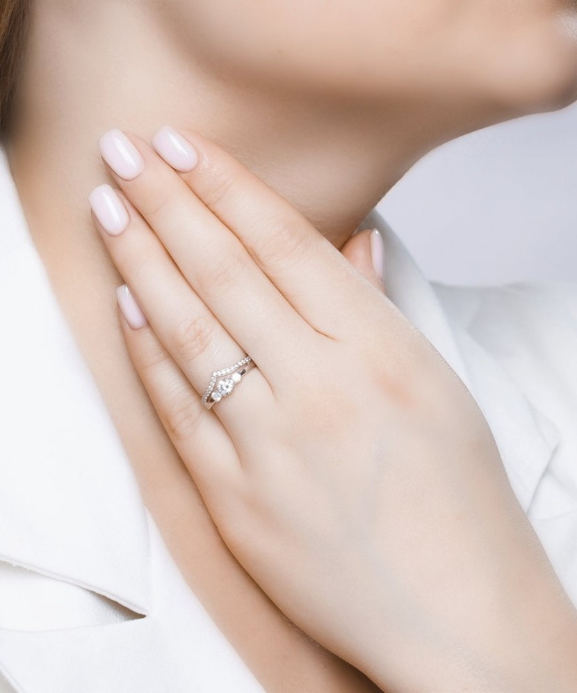 Sidabrinis žiedas su cirkoniais - Sidabriniai žiedai - Goldinga