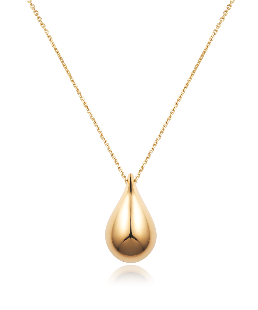 Gold chain with pendant