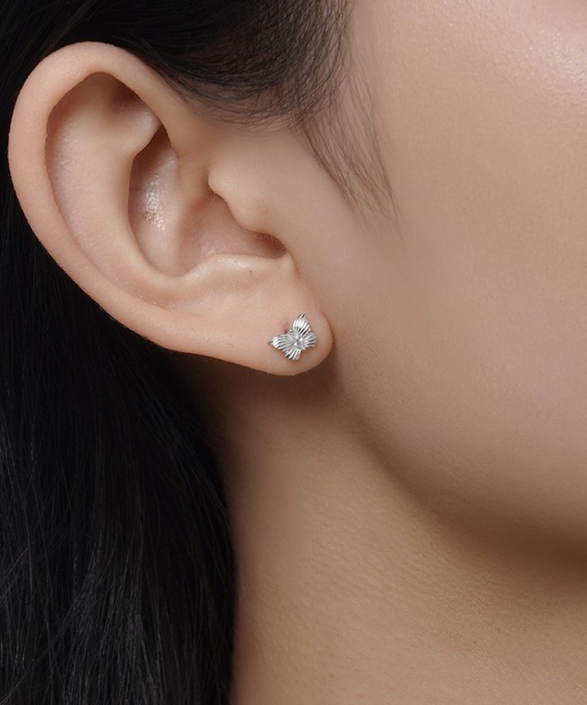 Серьги из серебра с цирконами "Бабочка"