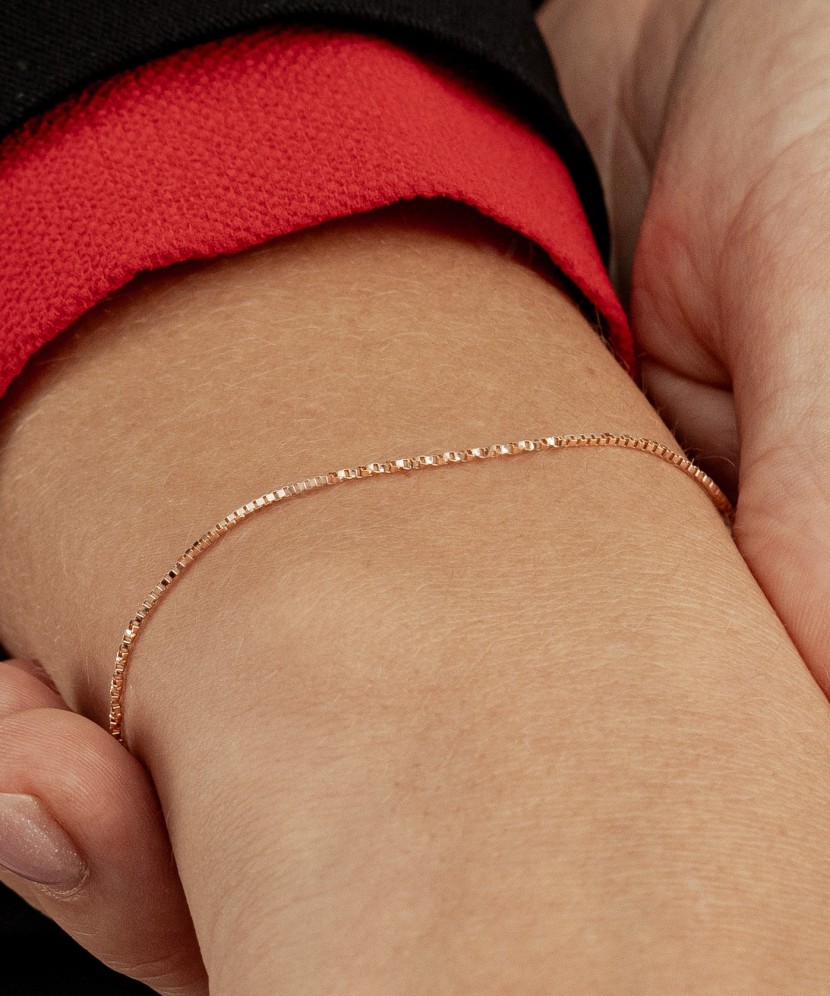 Золотой браслет "Box" 0.8мм