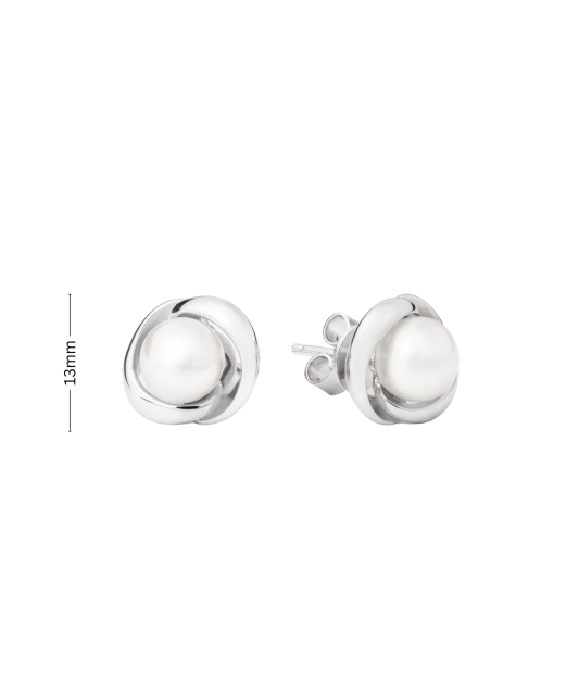 Sterling silver earrings with pearls