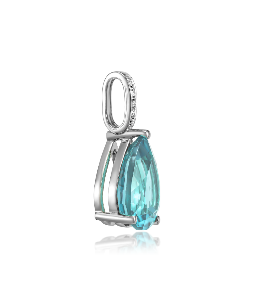 White gold pendant with topaz and diamonds