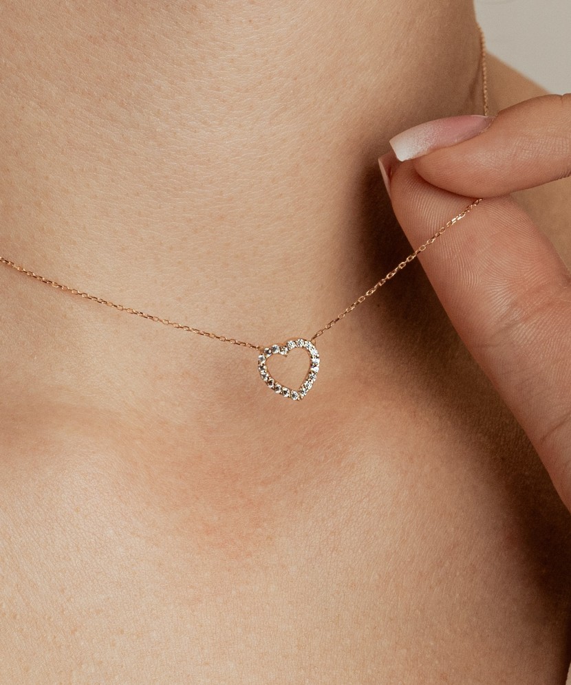 Золотая цепочка с подвеской из циркона "Сердце"