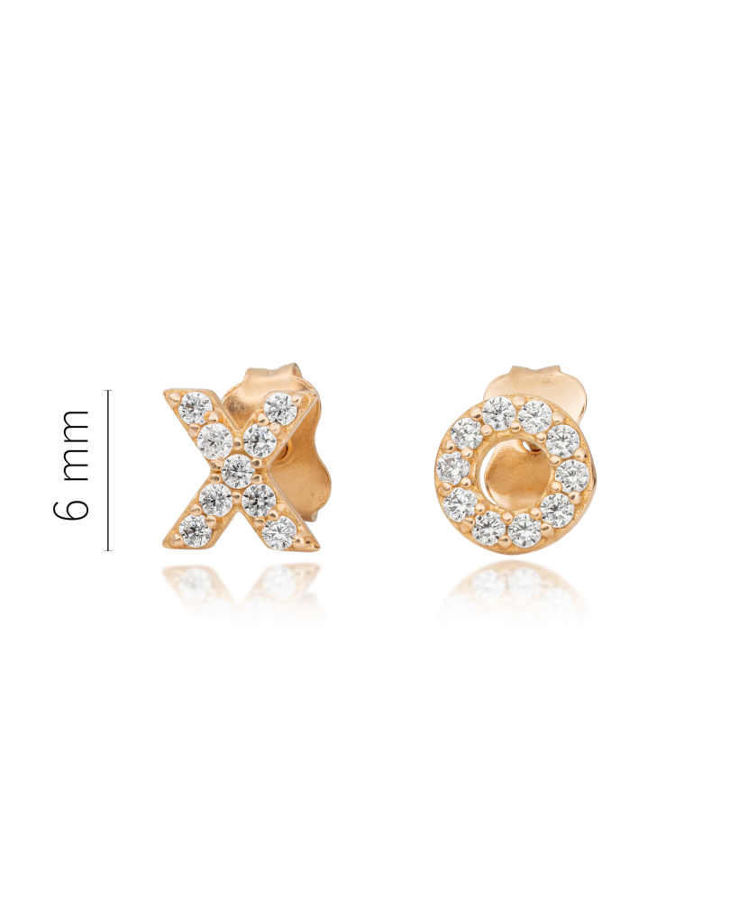 Gold earrings with zircons