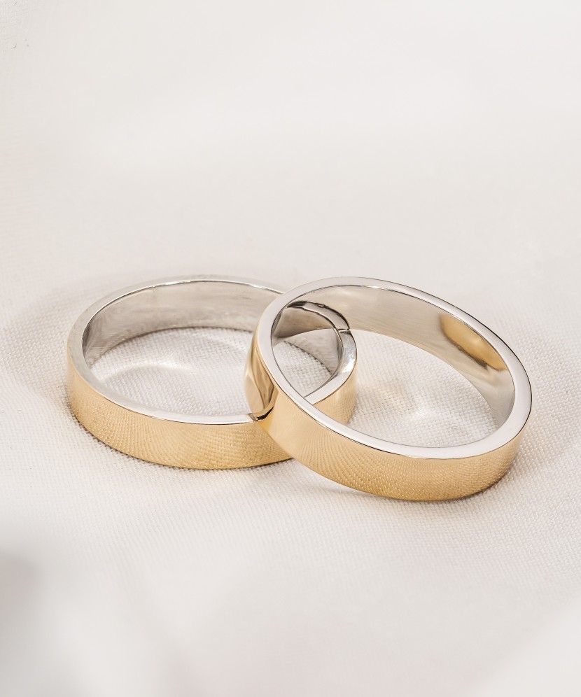 Wedding silver ring with gold plate