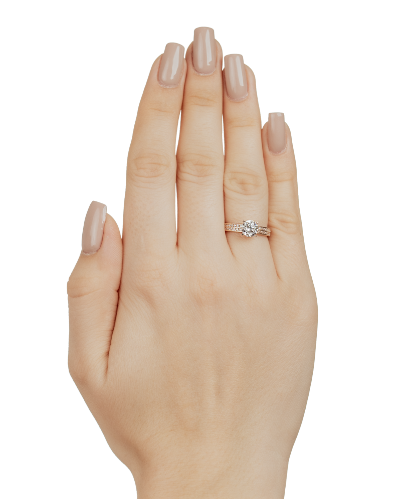 Gold ring with zircons