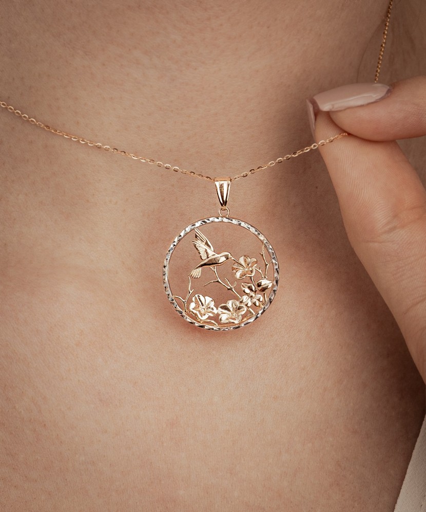 Gold pendant "Hummingbird"