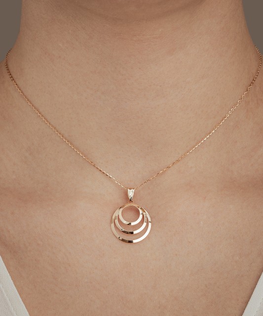 Gold pendant
