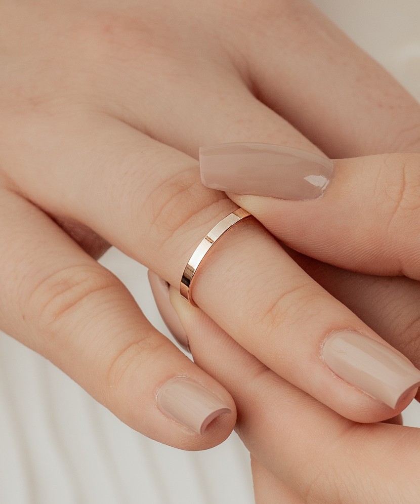 Золотое обручальное кольцо 2 мм