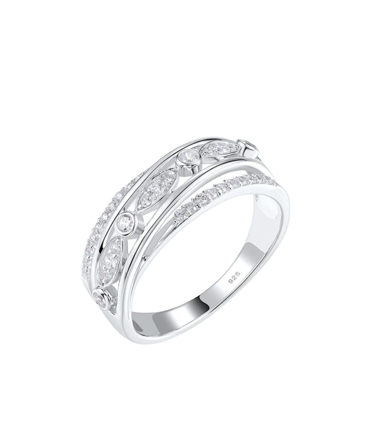 Sterling silver ring with zircons
