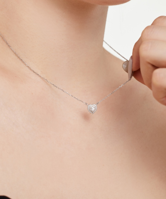 Серебряная цепочка с подвеской из циркона