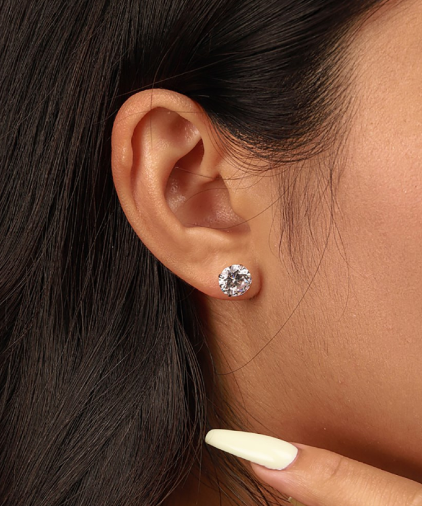 Sterling silver earrings with zircons 8mm Sterling silver earrings with zircons 8mm