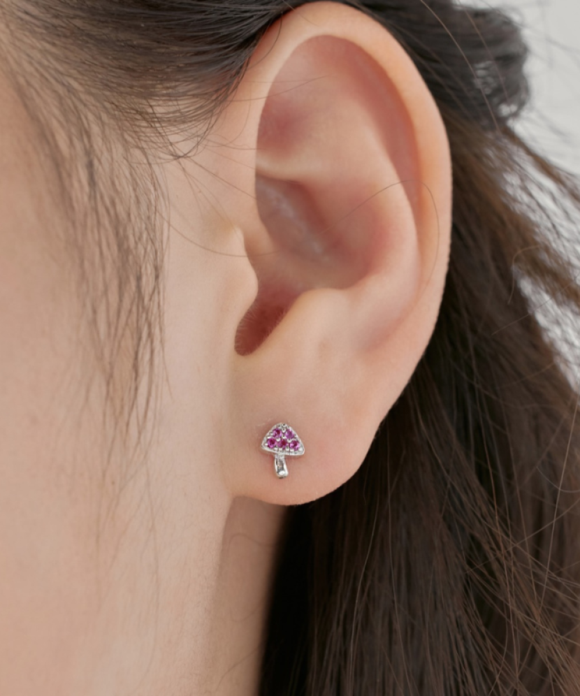 Sterling silver earrings with zircons Sterling silver earrings with zircons