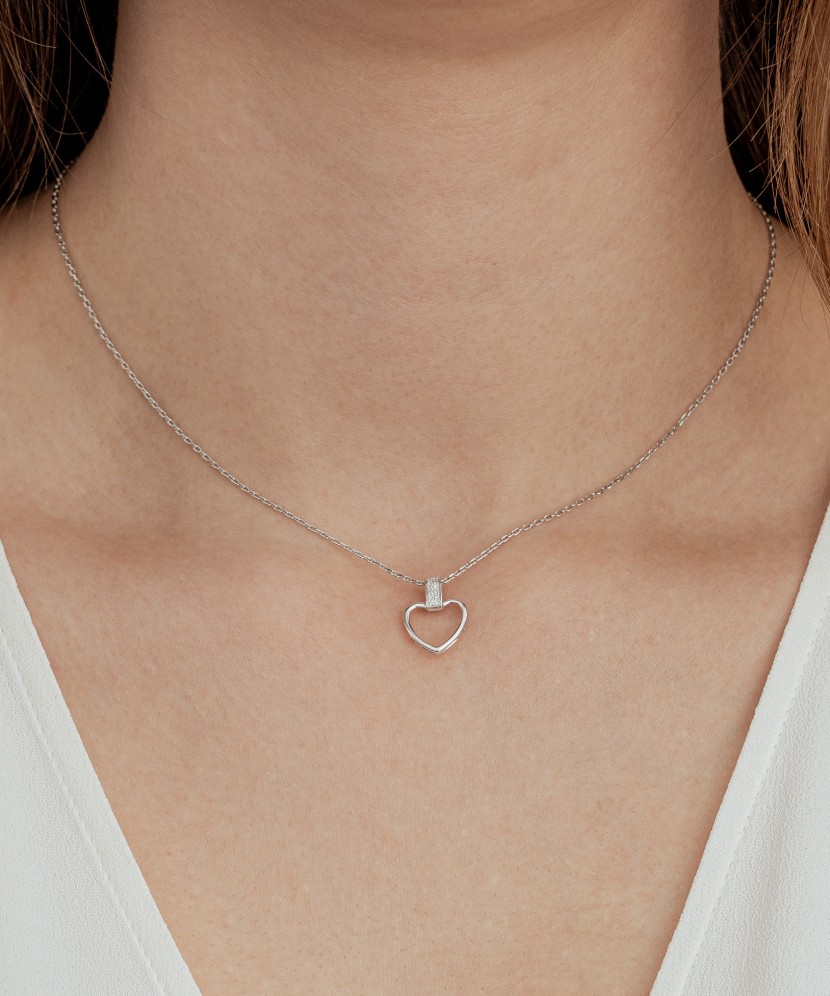 Подвеска из белого золота с бриллиантом "Сердце" Подвеска из белого золота с бриллиантом "Сердце"