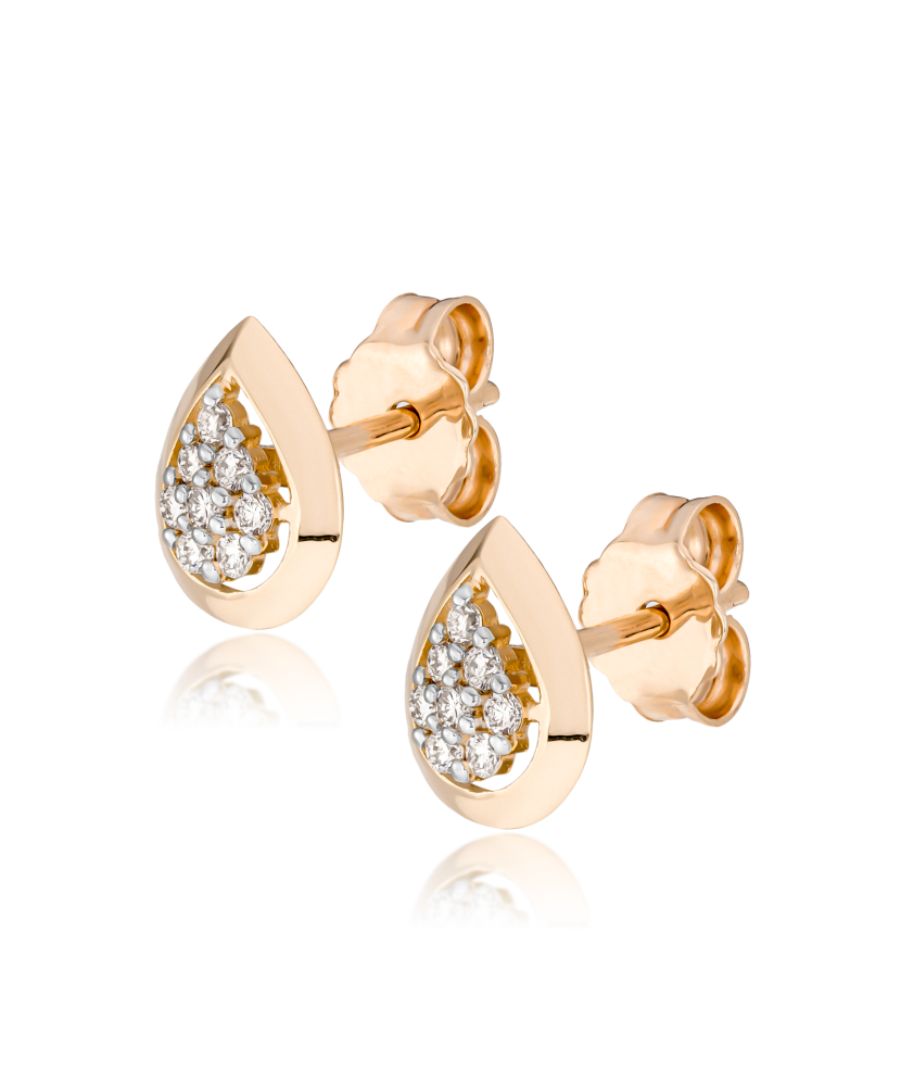 Gold earrings with diamonds