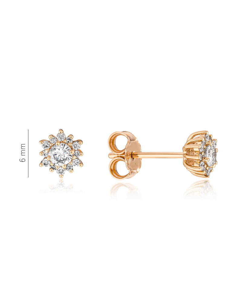 Gold earrings with diamonds