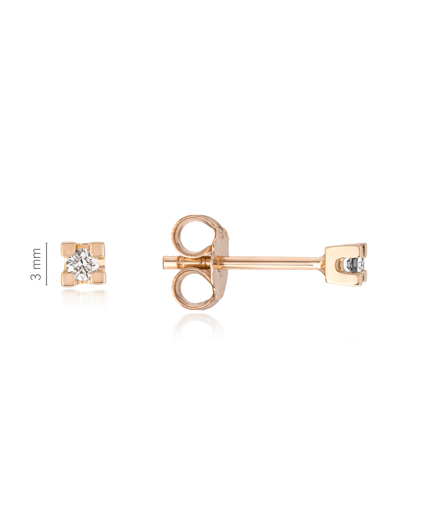 Gold earrings with diamonds