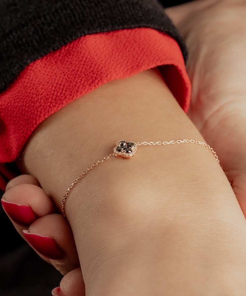 Gold bracelet with black diamonds Gold bracelet with black diamonds