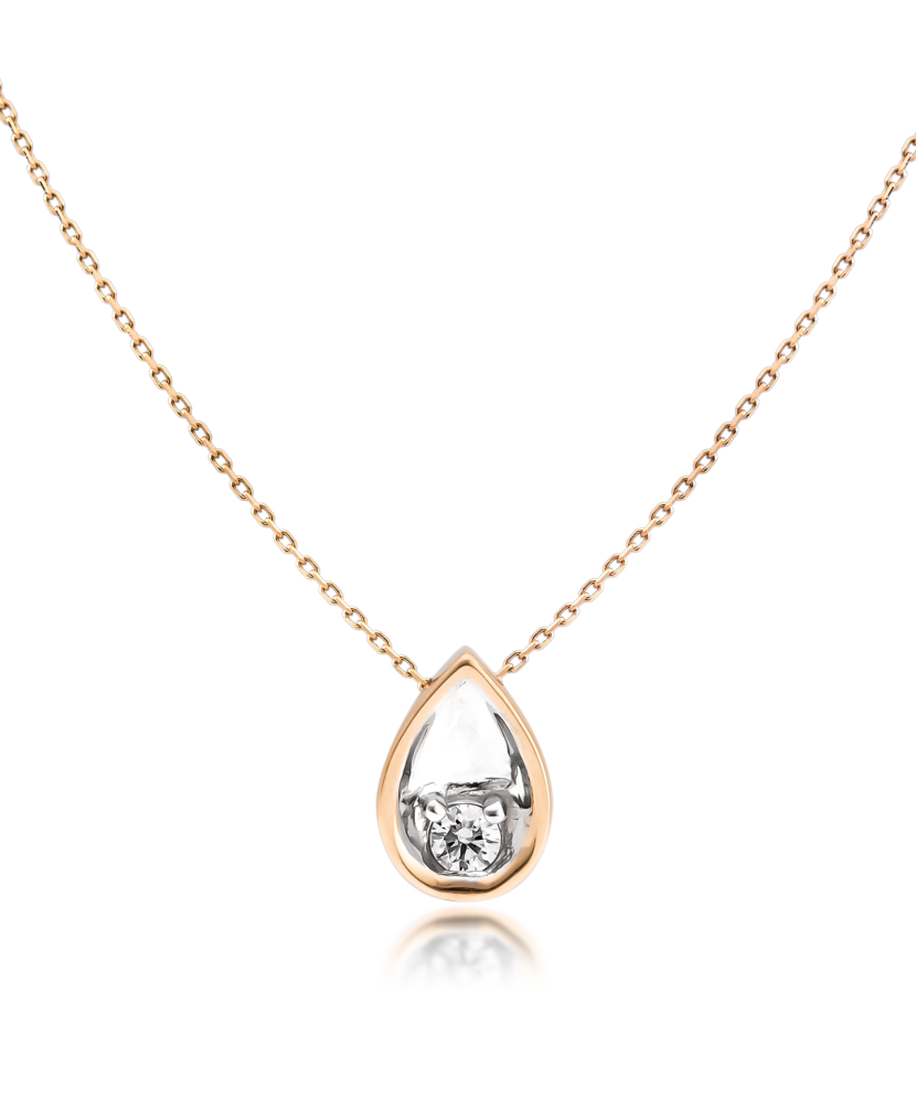 Gold chain with diamond pendant