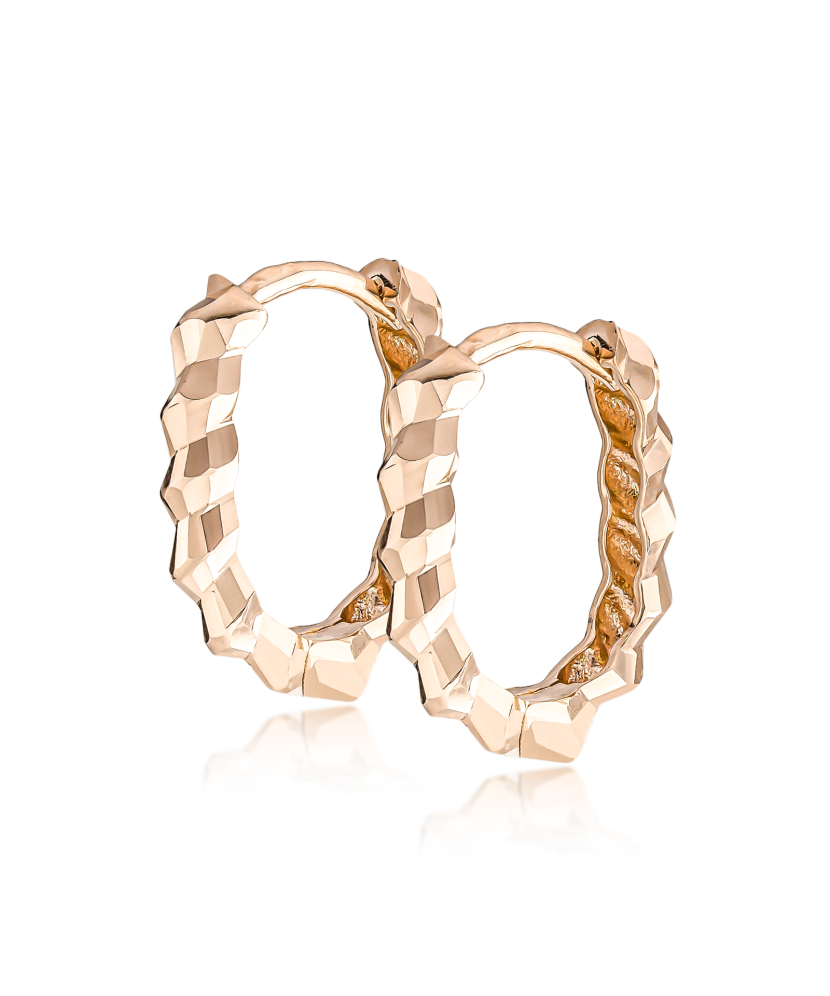 Gold earrings Gold earrings