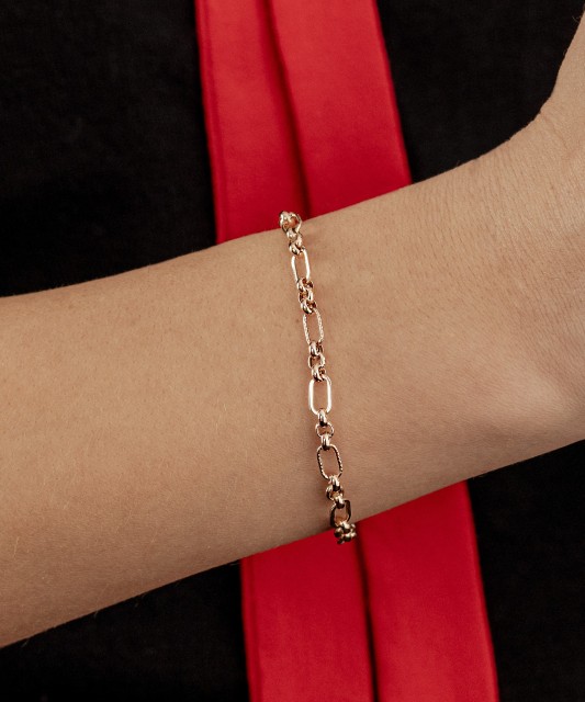 Gold bracelet