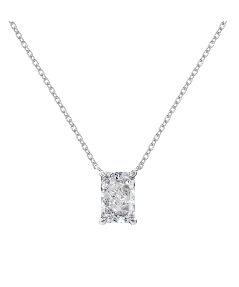 Sterling silver chain with zirconium pendant