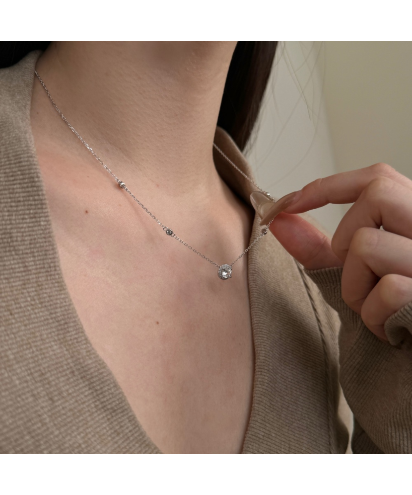 Серебряная цепочка с подвеской из циркона