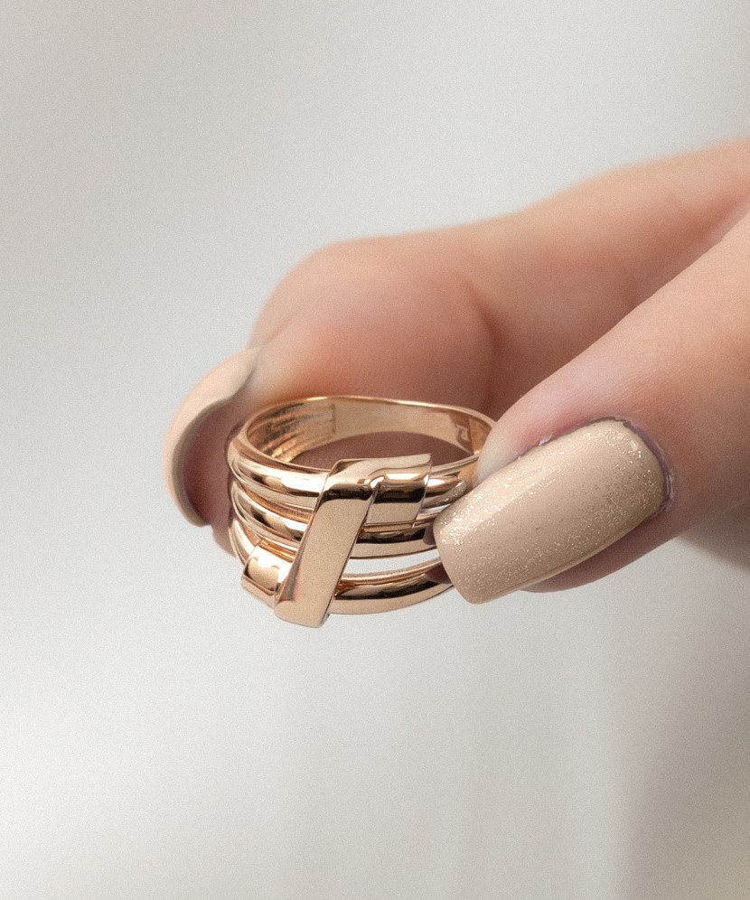 Gold ring