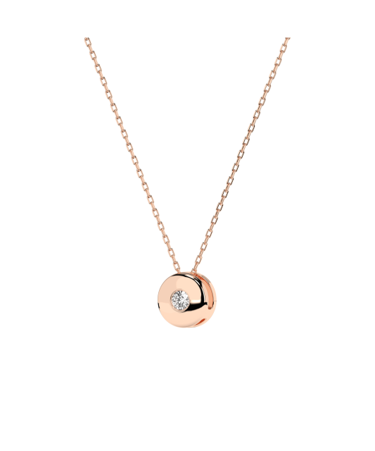 Gold chain with diamond pendant
