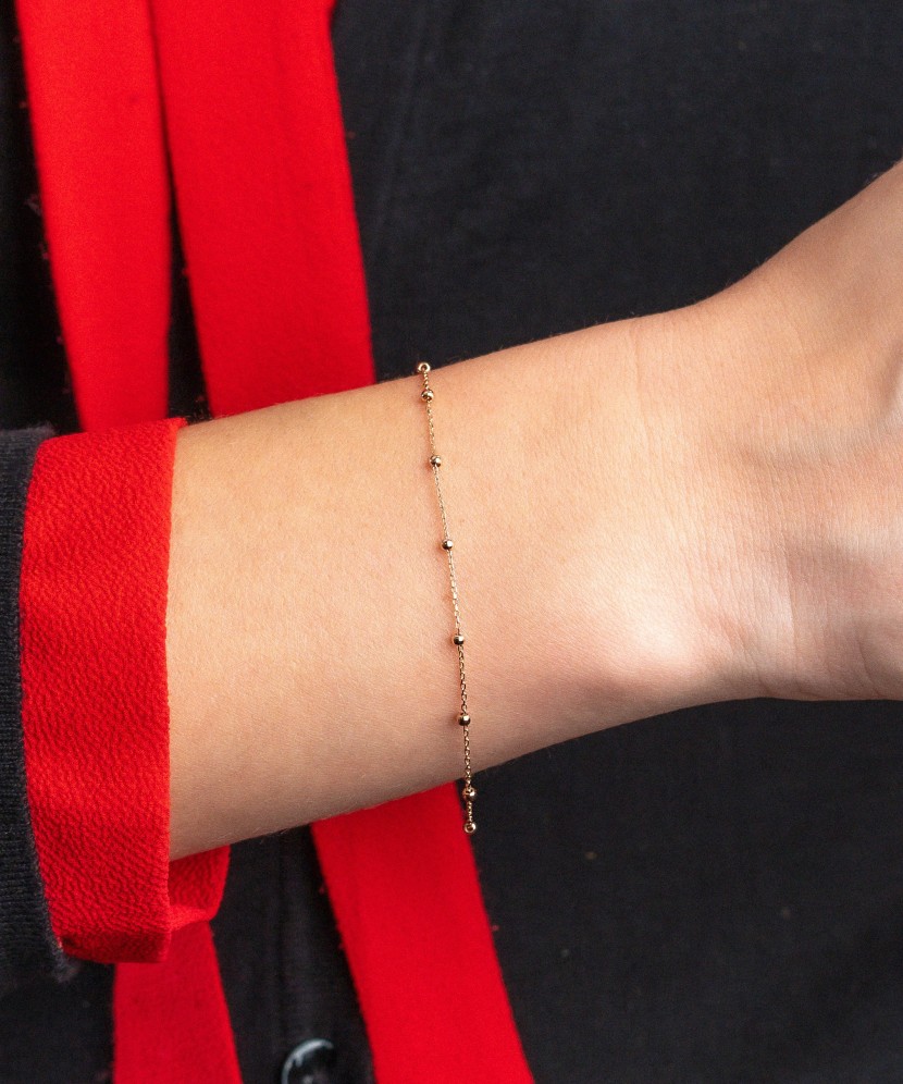 Gold bracelet