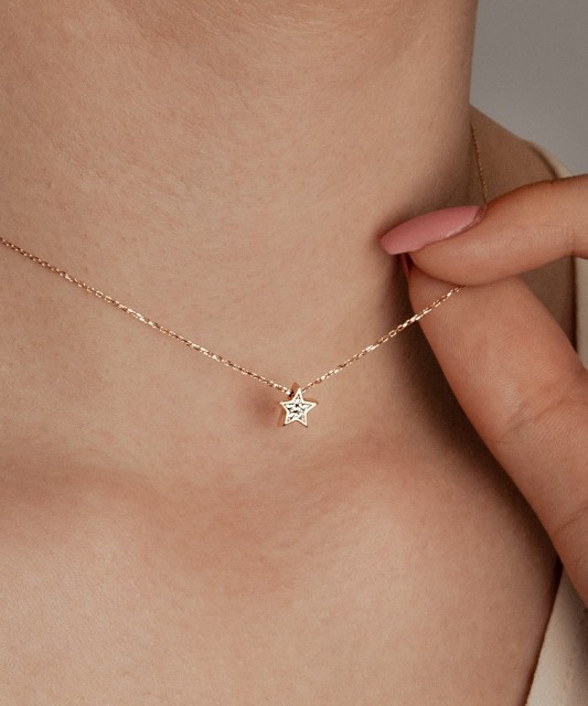 Gold chain with zirconium pendant "Star"