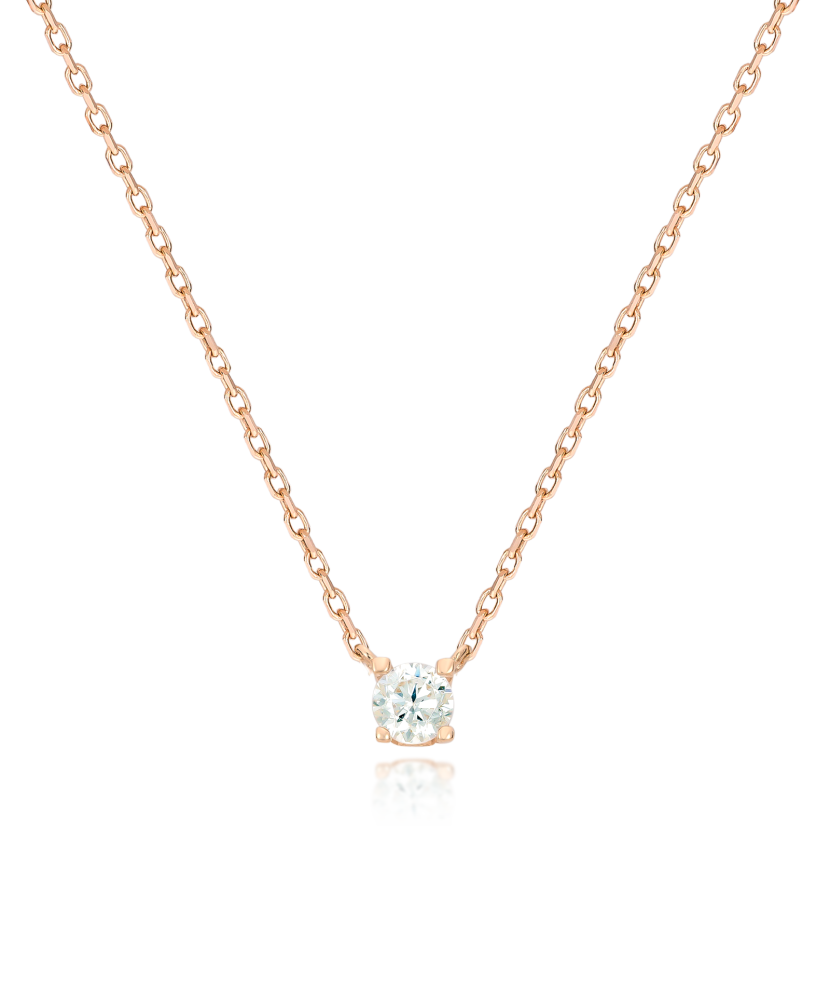 Gold chain with zirconium pendant