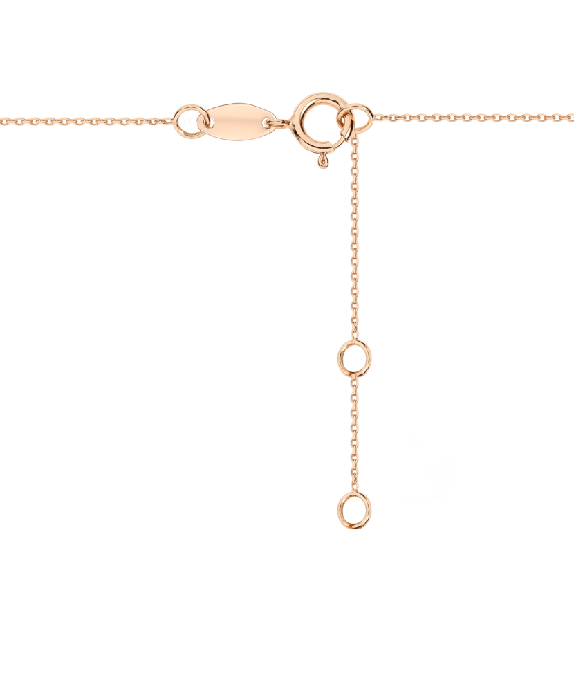 Gold chain with zirconium pendant