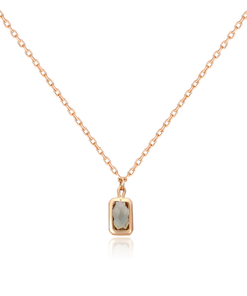 Gold chain with zirconium pendant