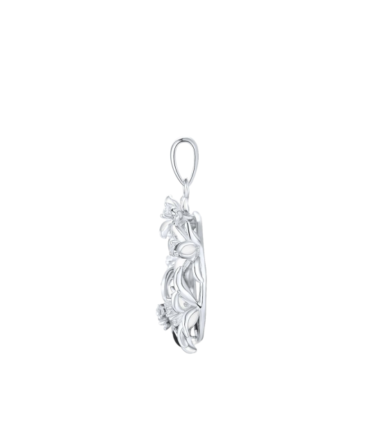 Sterling silver pendant with zircons and enamel