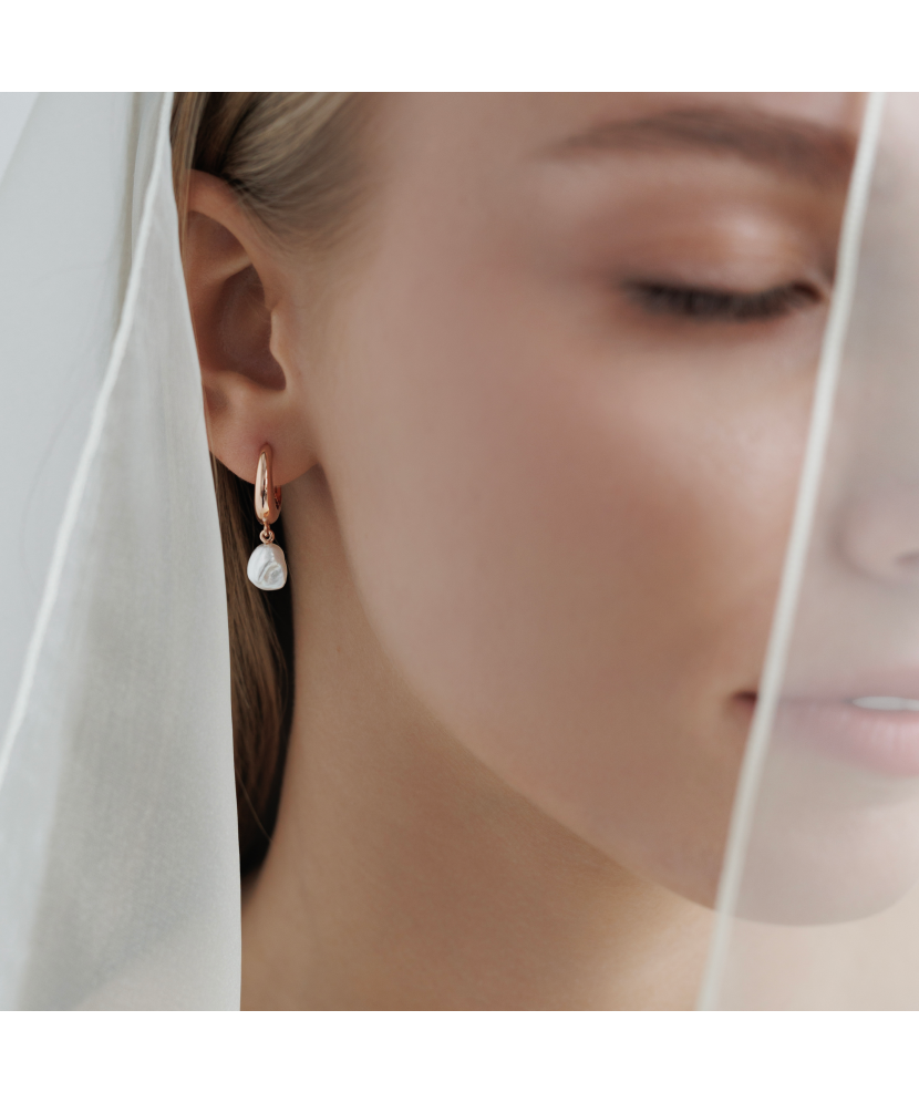 Gilded sterling Silver Earrings with Keshi Pearls