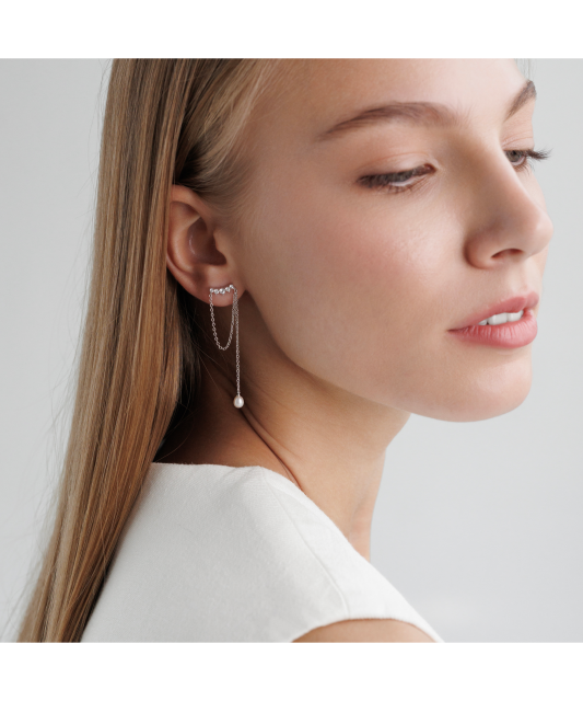 Серьги из серебра с жемчугом и цирконами