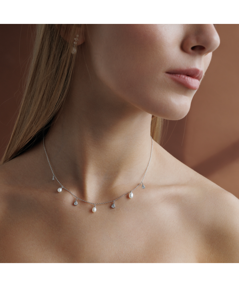 Серебряная цепочка с жемчужной подвеской и цирконами