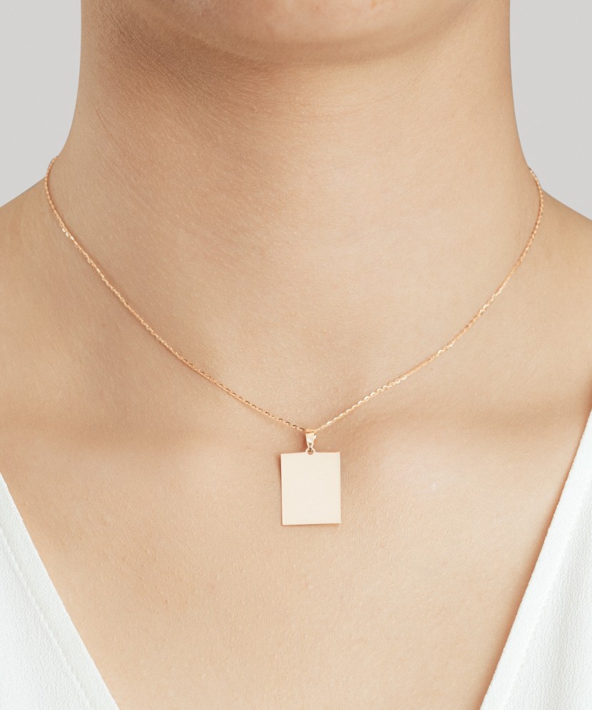 Gold pendant "plate"