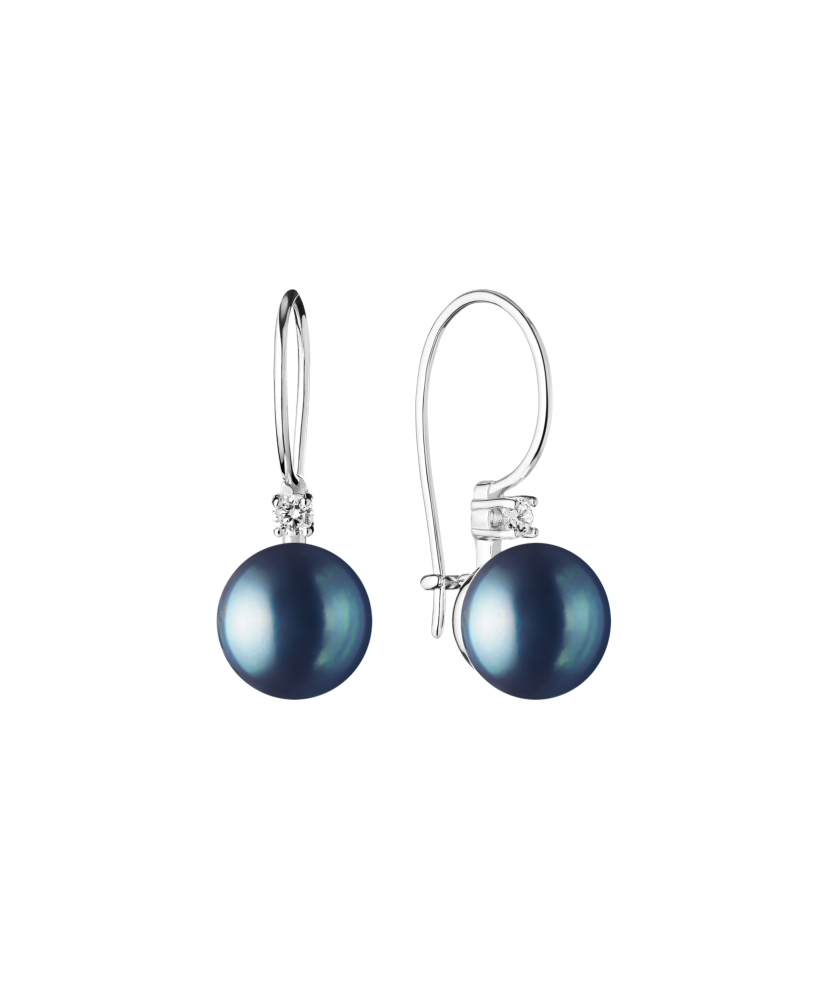 Sterling silver earrings with natural pearl Sterling silver earrings with natural pearl
