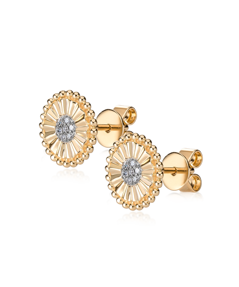 Yellow Gold earrings with diamonds