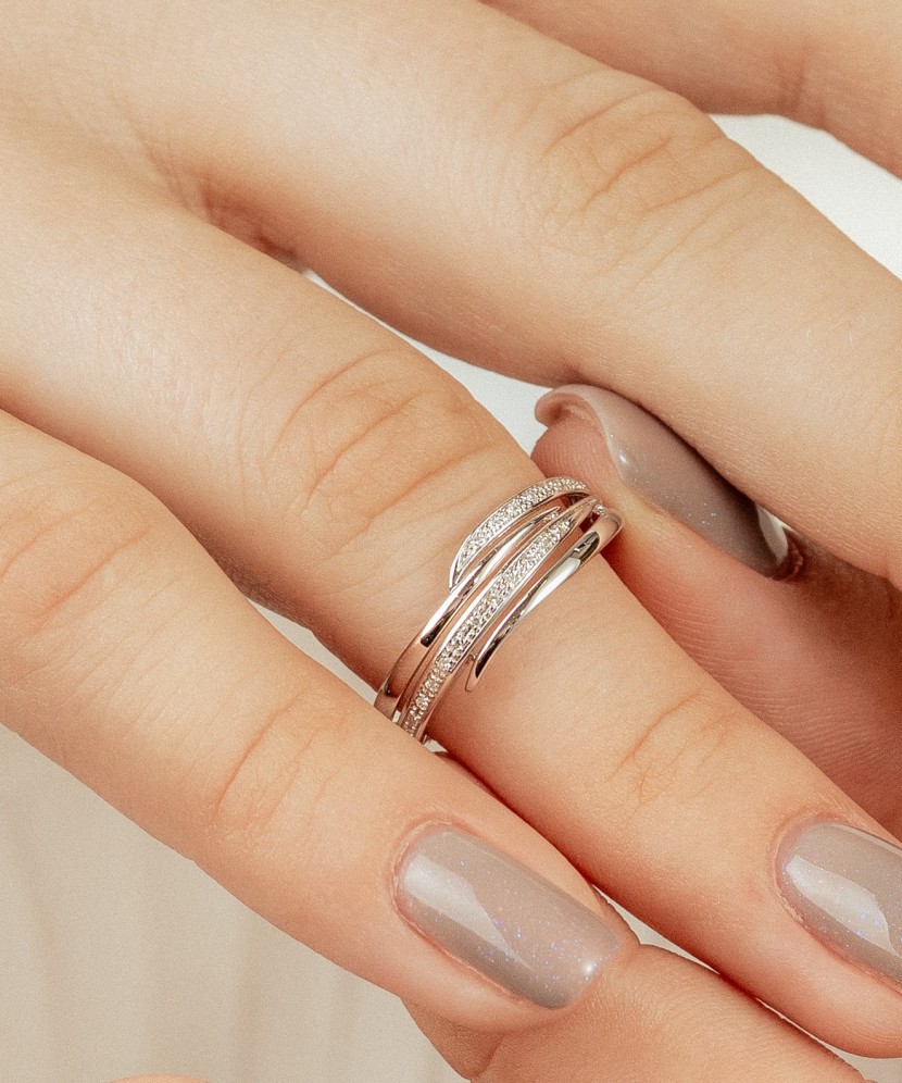 White gold ring with diamonds White gold ring with diamonds
