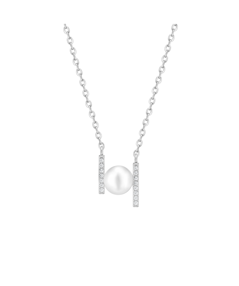 Sterling silver chain with pearl pendant and zircons