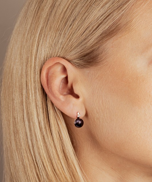 Золотые серьги с жемчугом и цирконами