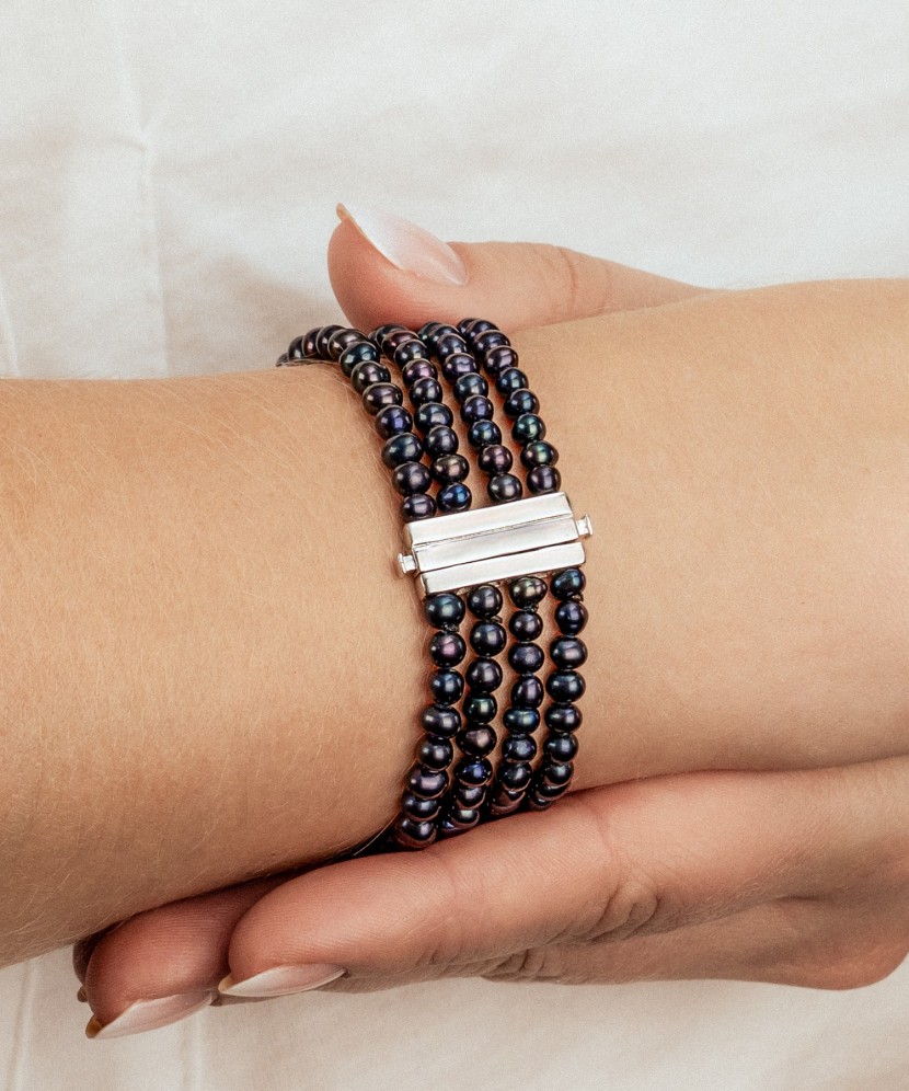 Жемчужный браслет с серебром Жемчужный браслет с серебром