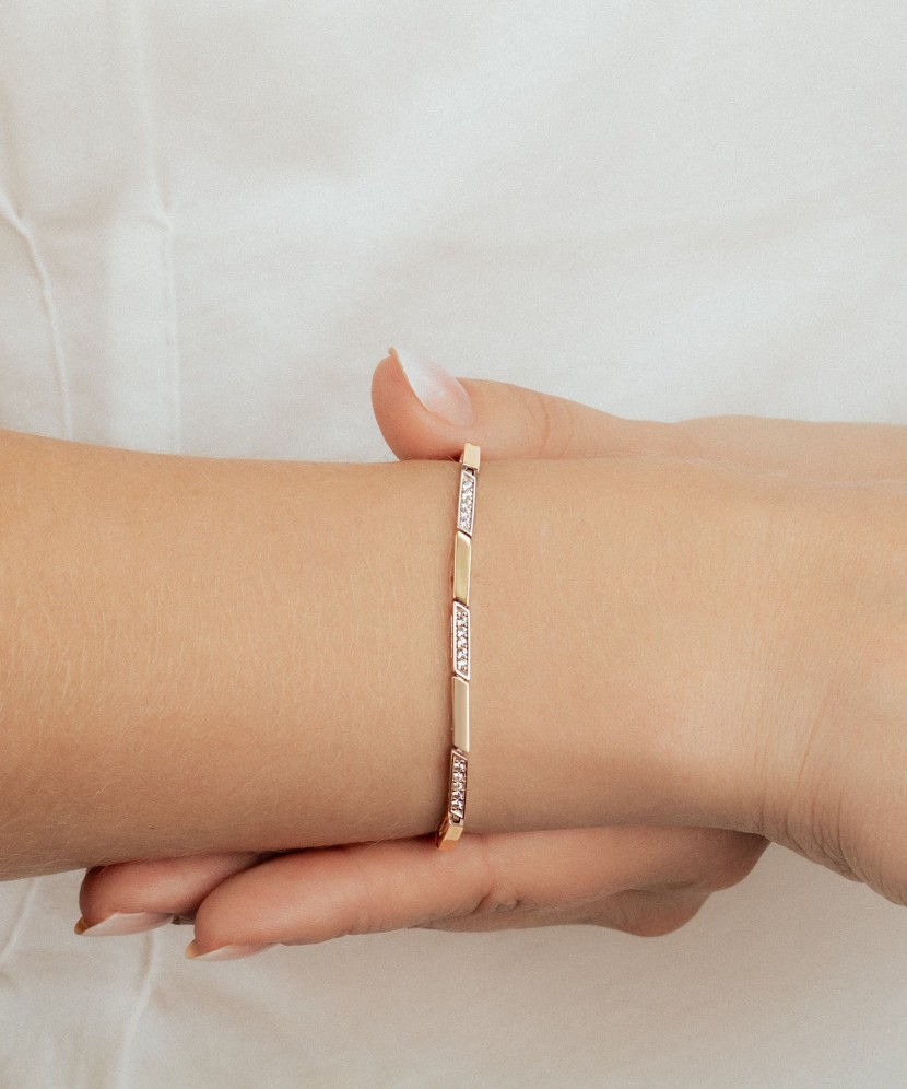 Gold plated sterling Silver bracelet with zircons