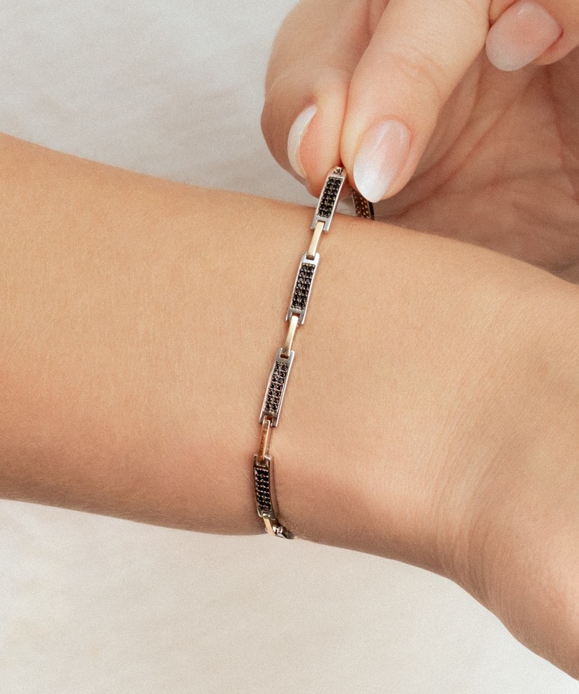 Gold plated sterling Silver bracelet with zircons