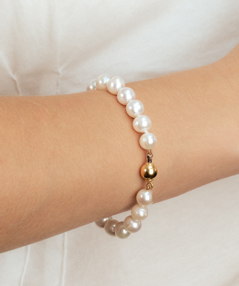 Bracelet with pearls and gold 10mm