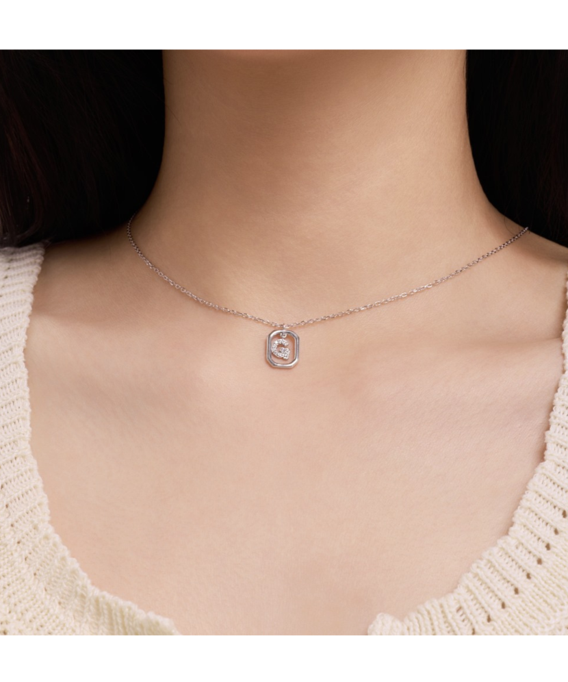 Sterling Silver chain with zircon pendant "Letter G"