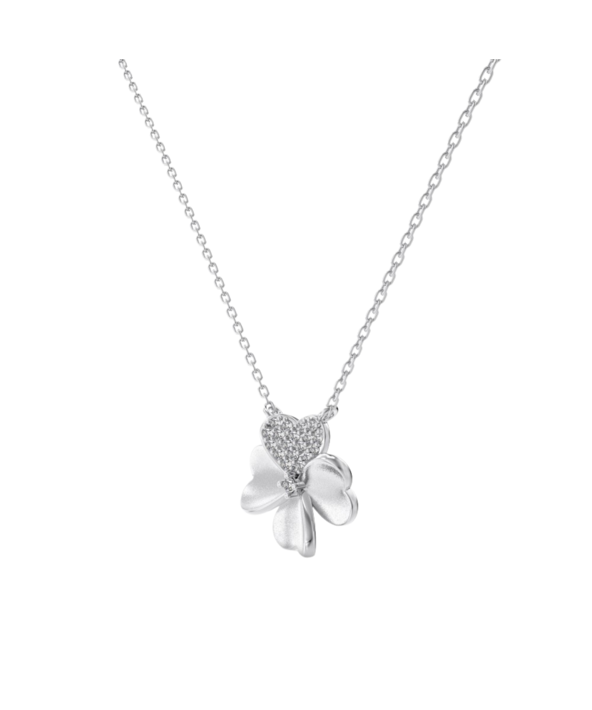 Sterling silver chain with zirconium pendant